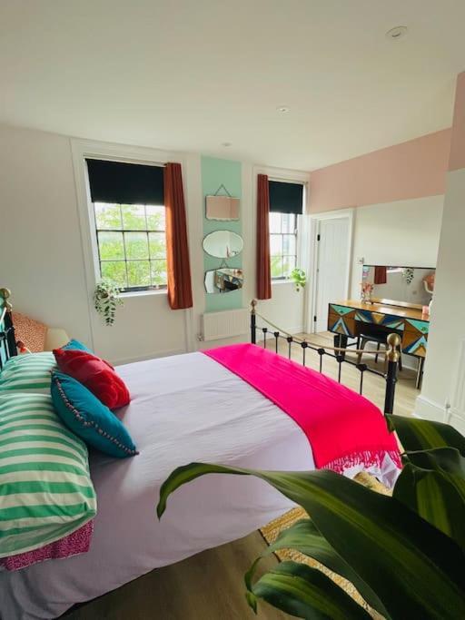 Colourful Apartment In Margate KENT Exterior foto